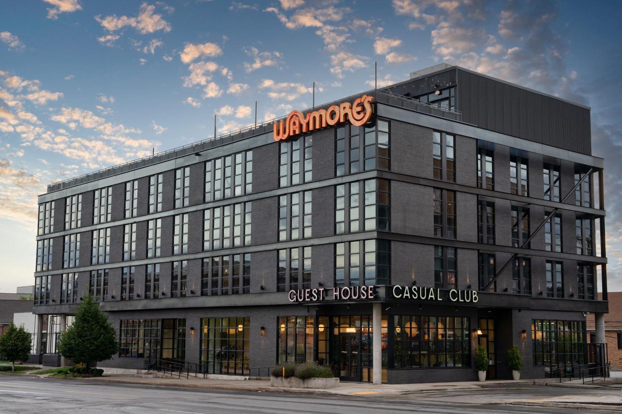 Waymore's & Casual Club Hotel 3*