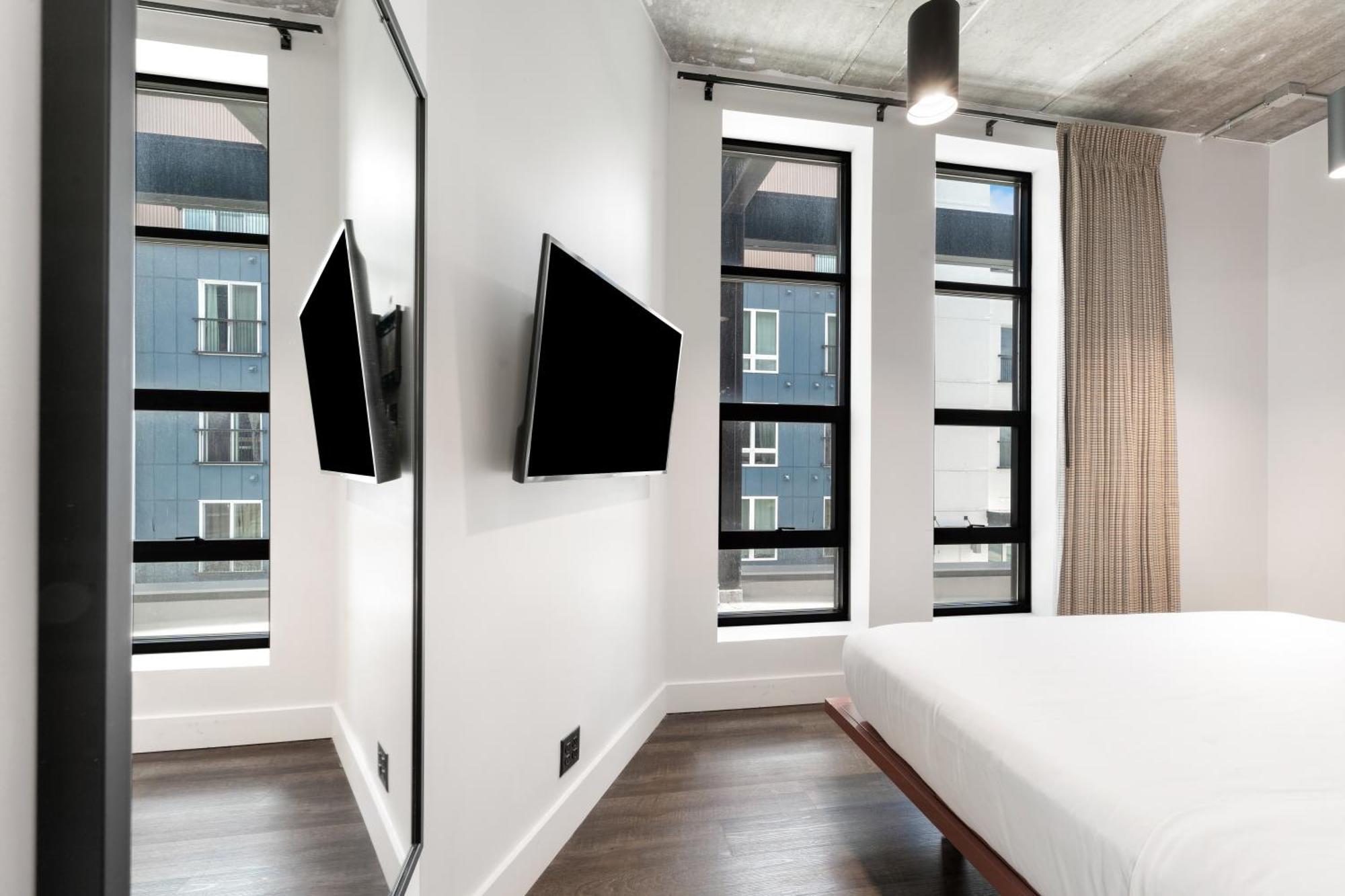 Waymore's & Casual Club Hotel Nashville