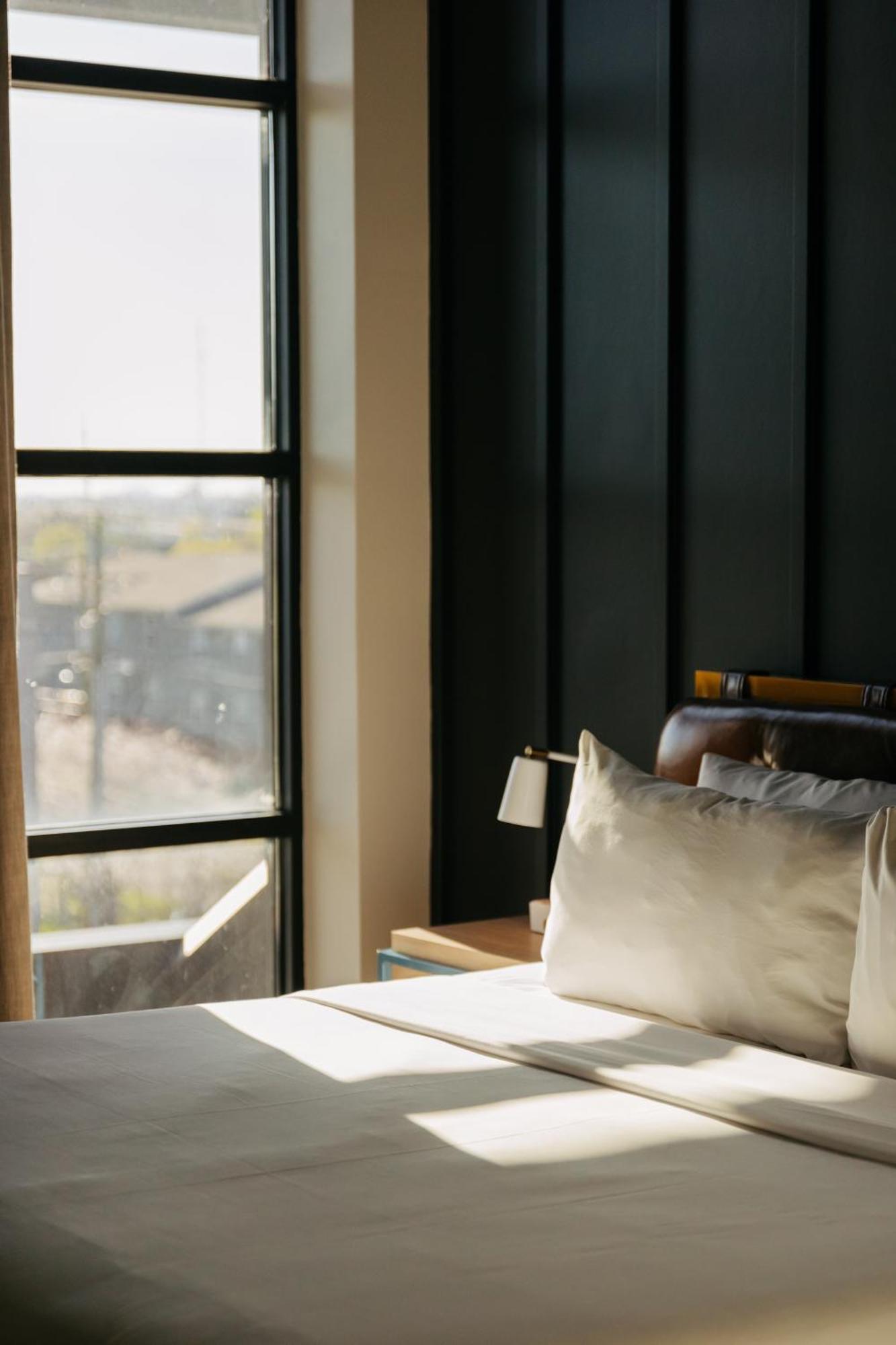 Waymore's & Casual Club Hotel Nashville